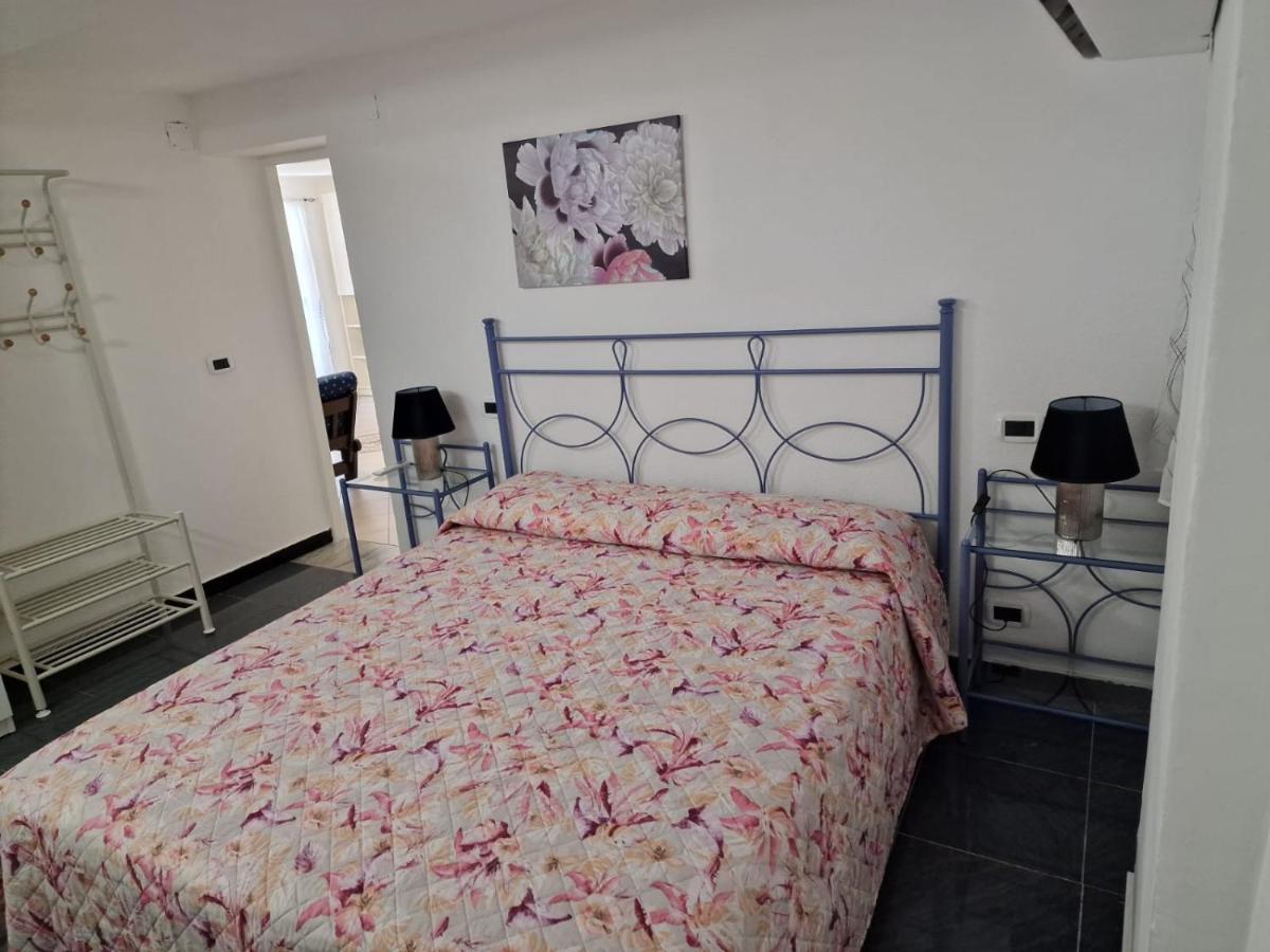 Apartamento La casa Minou Génova Exterior foto